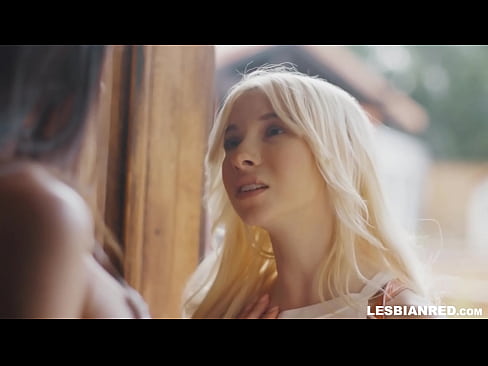 ❤️ Vajza vjen në shtëpi disa muaj më vonë dhe përfundon duke ngrënë pidhin e njerkës së saj ❌ Video porno tek ne sq.megaofertas.top ❌️